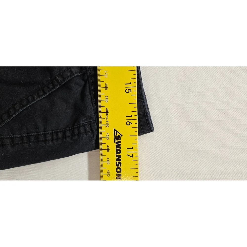 St. Johns Bay Womens Black Cargo Shorts Utility Pockets Size 10 Casual Outdoor